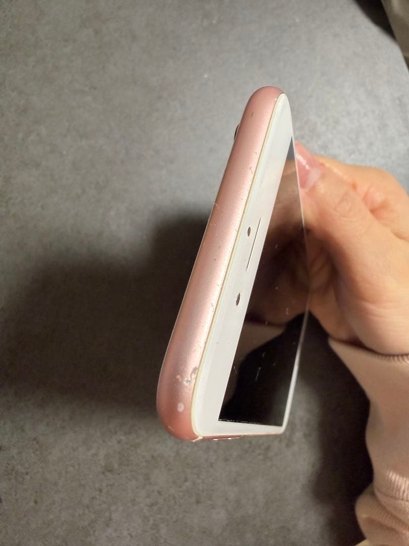 iPhone 6s 64GB simフリー