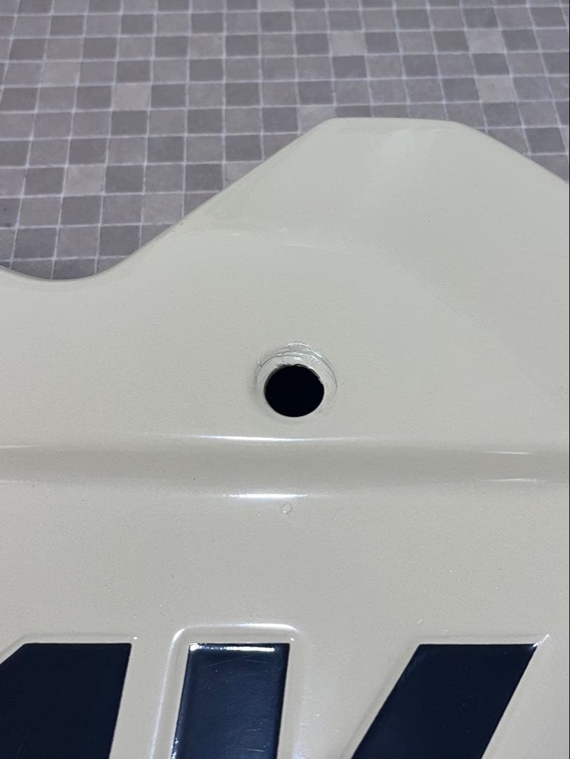 ジムニー リアゲートカバー カースタイル スペアタイヤレス カバー JB64