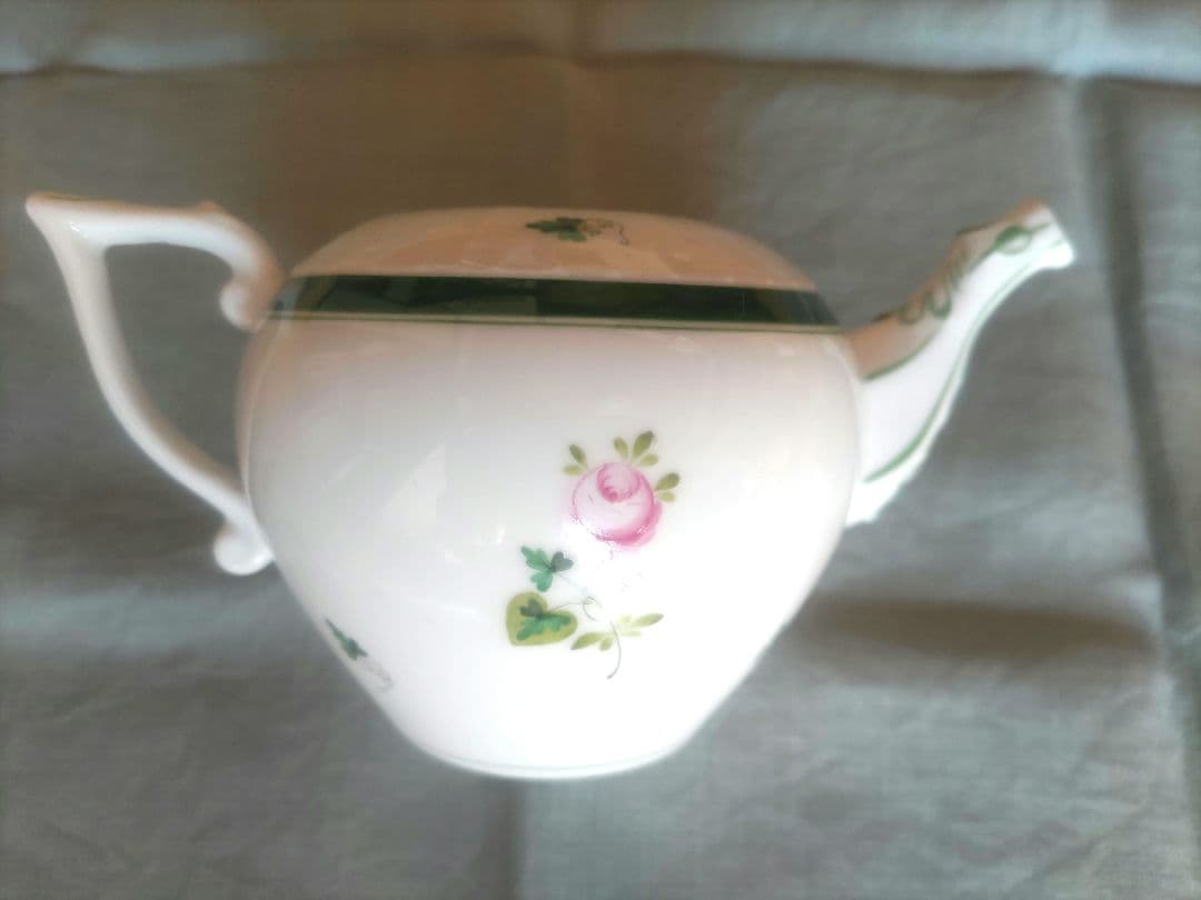 ヘレンド　ウィーンの薔薇　ポット