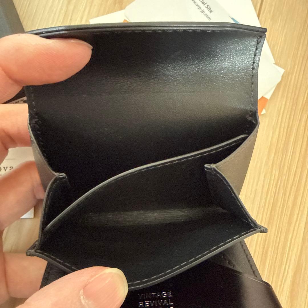 VINTAGE REVIVAL PRODUCTIONS 小さな縦使い財布ブラック