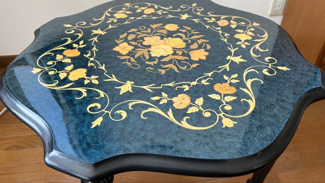 ドマン　象嵌細工　サイドテーブル　アンティーク