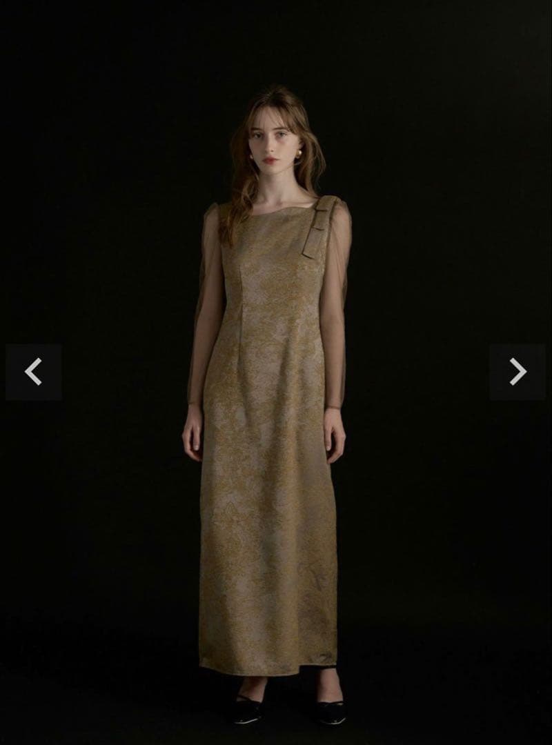 キキ　Shoulder ribbon jacquard dress