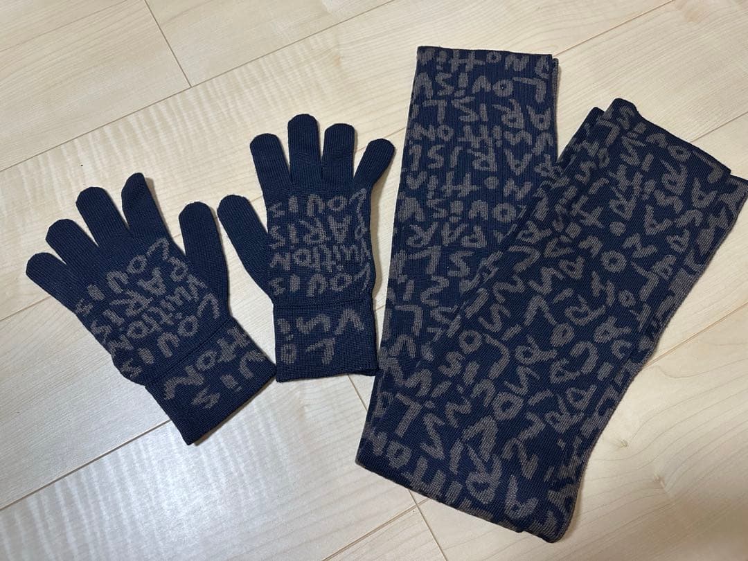 LOUIS VUITTON グラフィティ マフラー 手袋セット ヴィトン