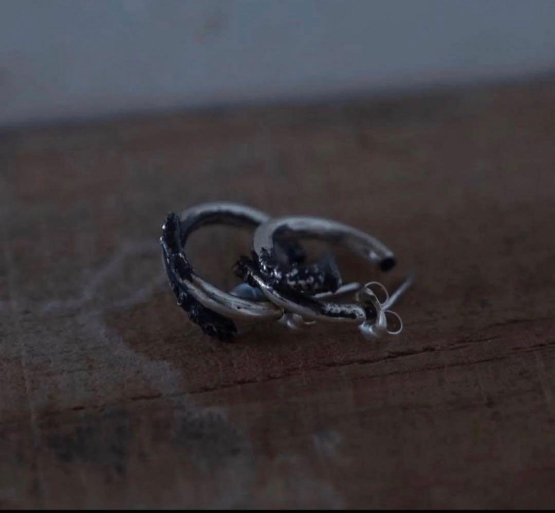 【VAINON】Destroyed Half Hoop Pierce右耳