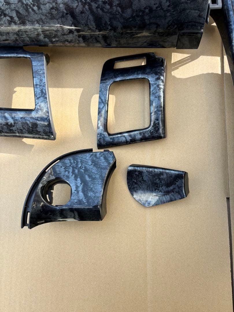 30プリウス 木目パネル