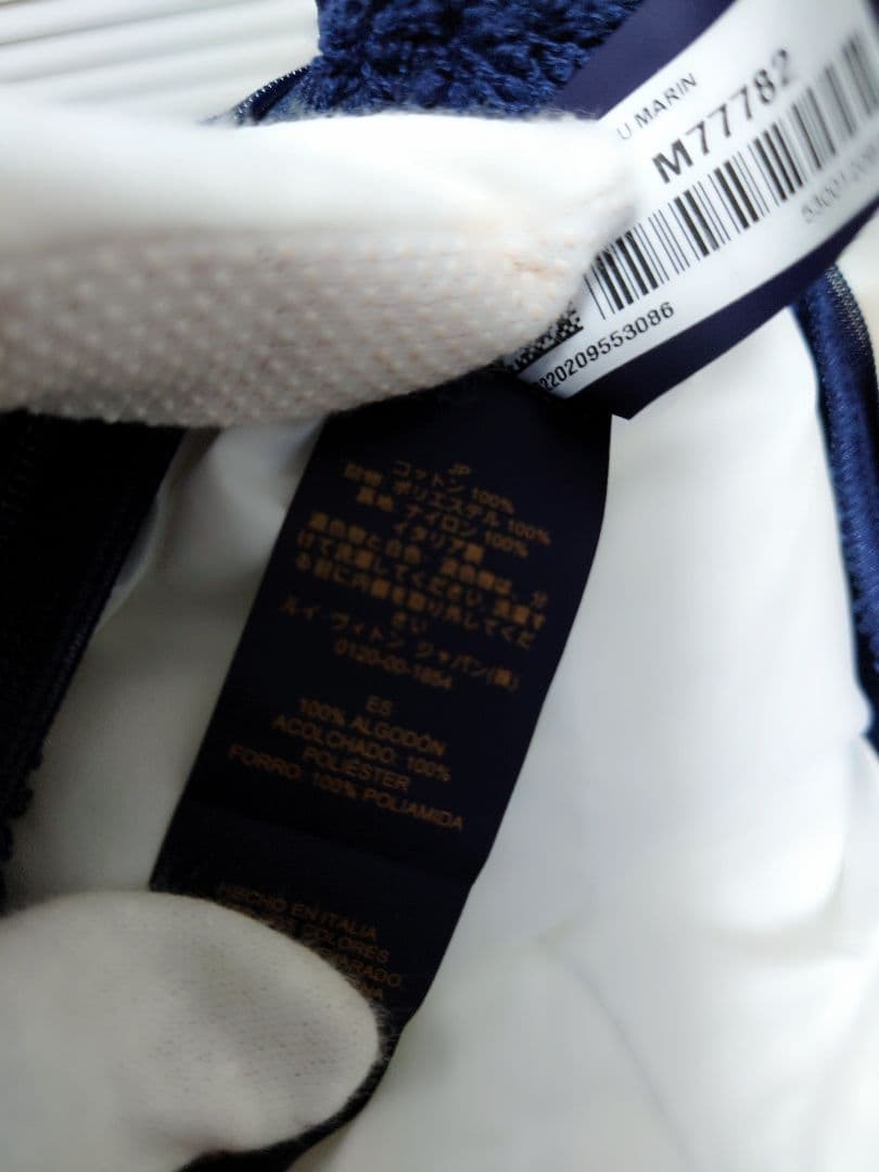 値下げ【新品】LOUIS VUITTON クッション　クッサン・LVバケーション