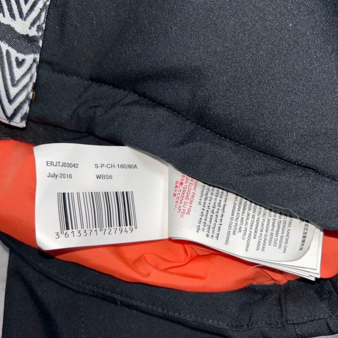 新品未使用ROXY スノーボードウェア　上下セットアップ