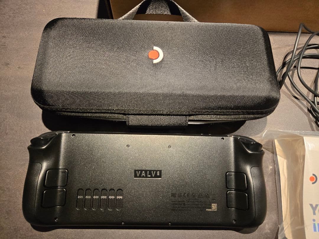 【極美品】Steam Deck OLED 1TBモデル（2025年10月購入）