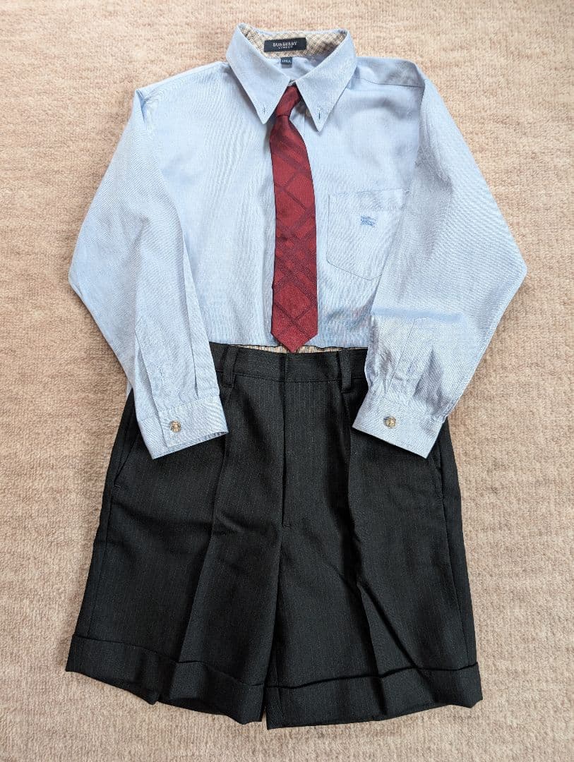 バーバリー　フォーマル　スーツ　ジャケット　ネクタイ　シャツ　パンツ　130cm
