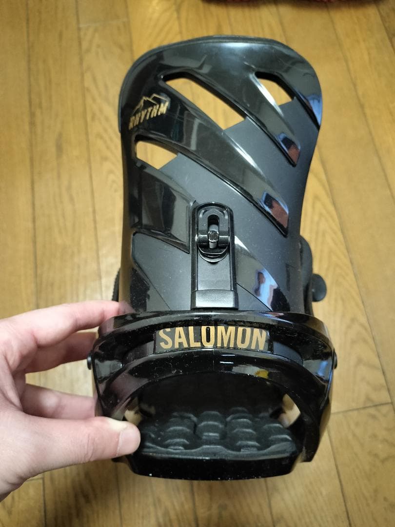 【売却済】Salomon スノボブーツ 26cm ビンディング M ケース付
