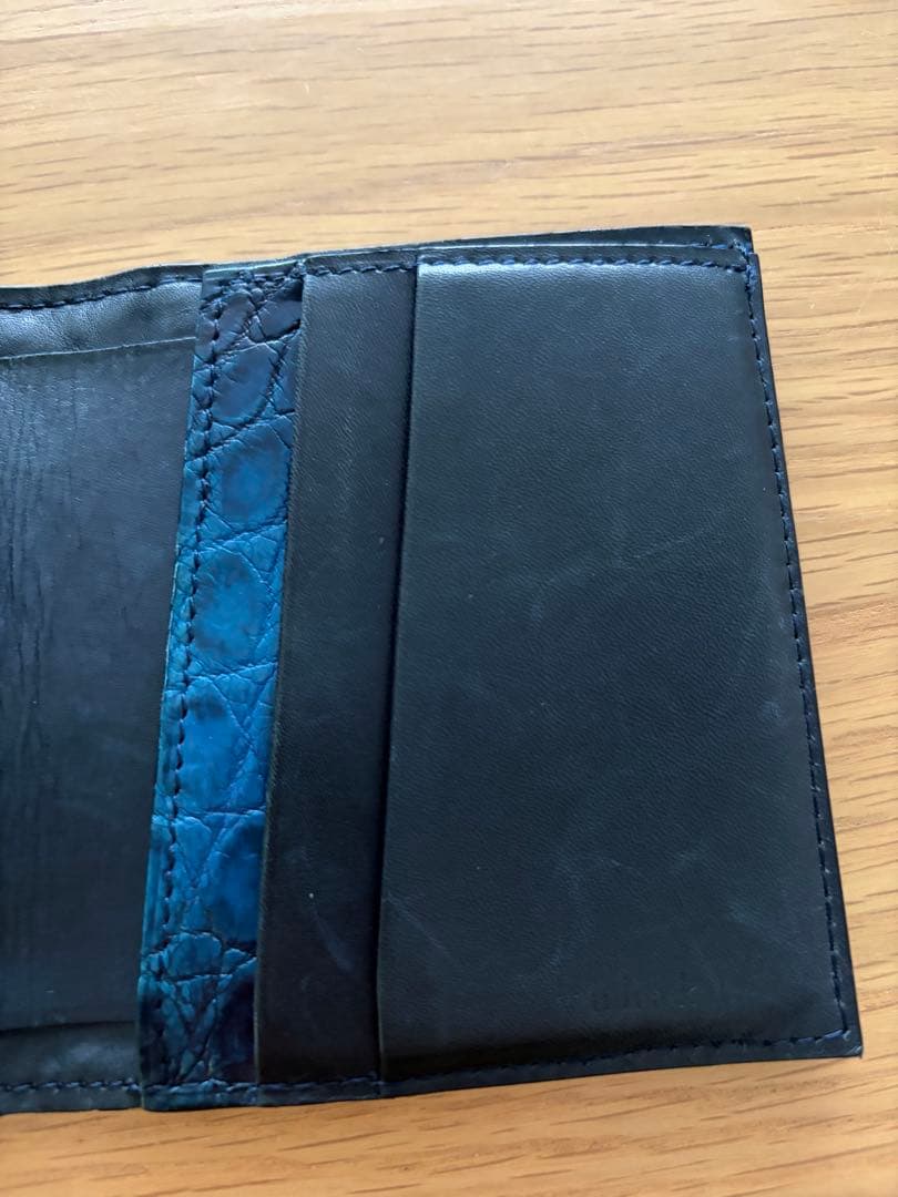 yuhaku ユハククロコダイル薄型二つ折り財布