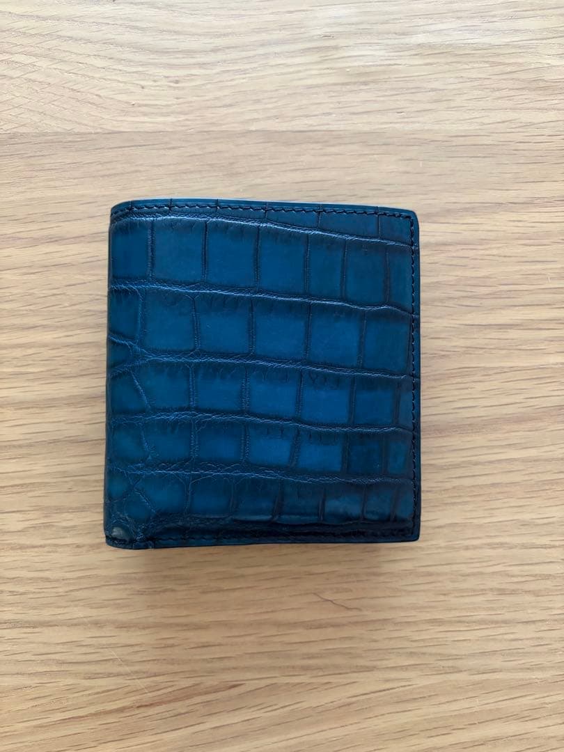 yuhaku ユハククロコダイル薄型二つ折り財布