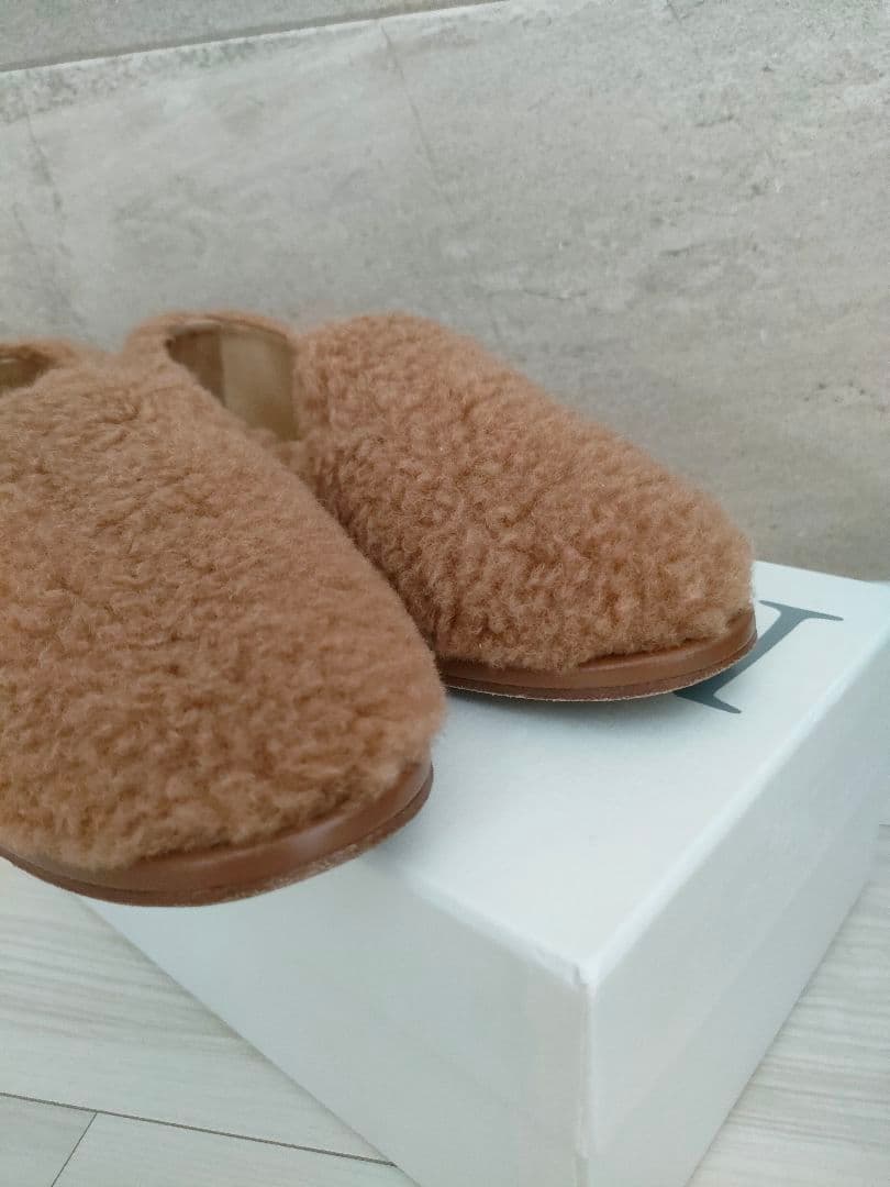 美品　マックスマーラ　MaxMara　テディベアー　フラットシューズ　キャメル