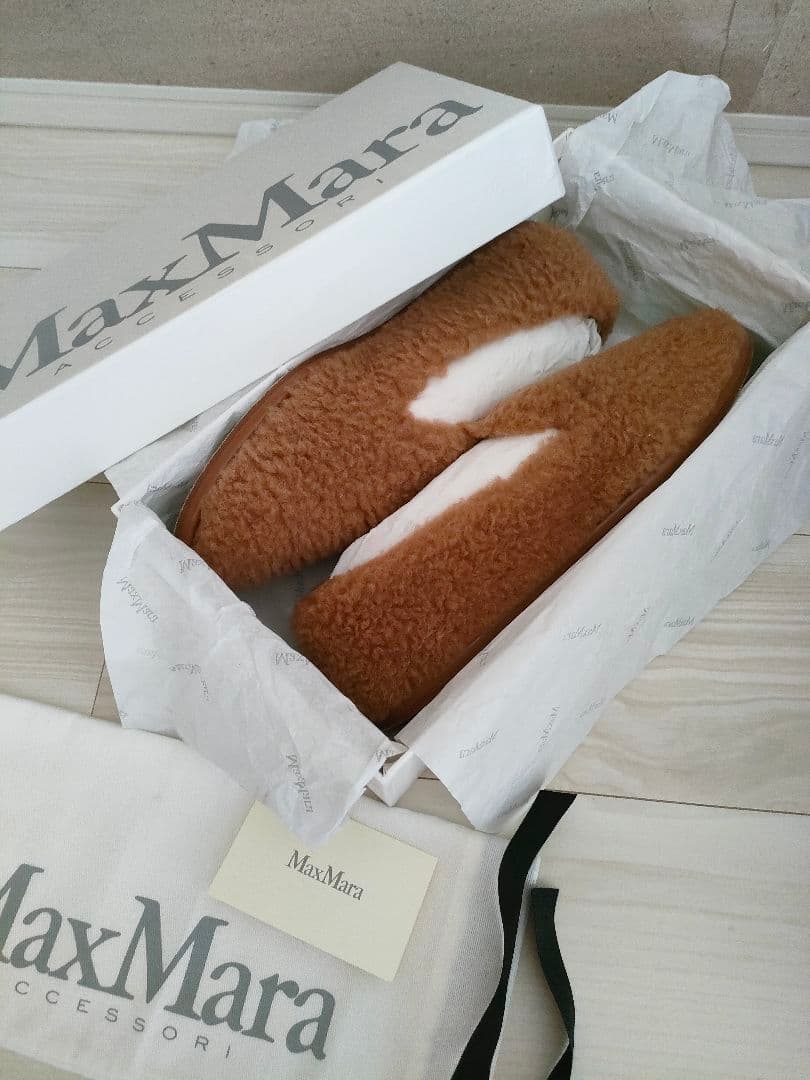 美品　マックスマーラ　MaxMara　テディベアー　フラットシューズ　キャメル