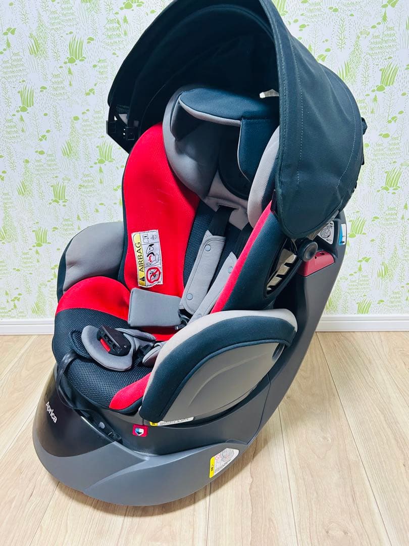 【美品】Aprica チャイルドシート ディアターンプラスプレミアム 新生児