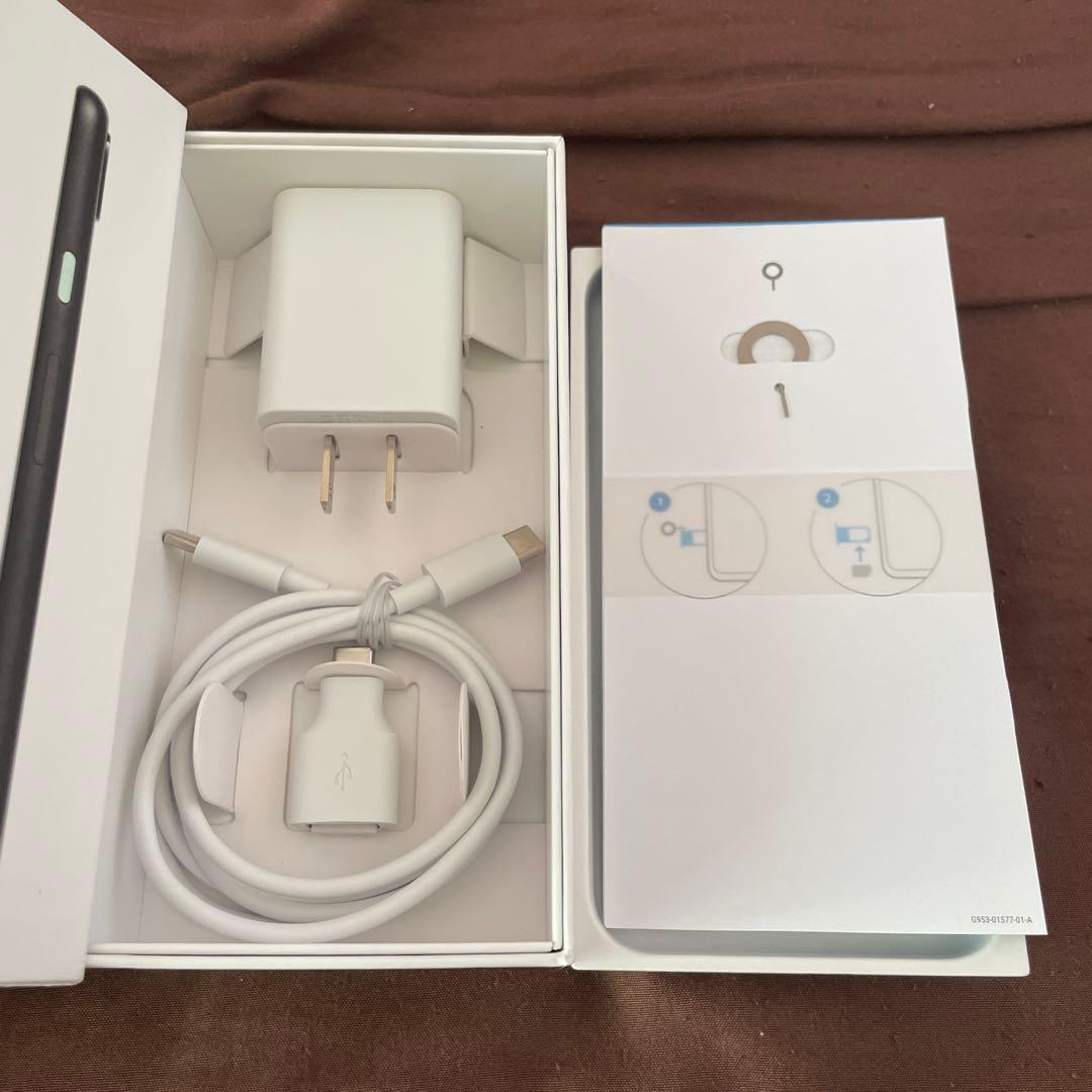 Google Pixel 4a 4G 本体