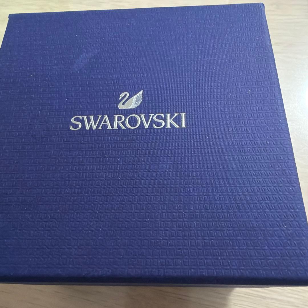 ✨新品✨SWAROVSKI✨スワロフスキー　クロノグラフ　レディース腕時計