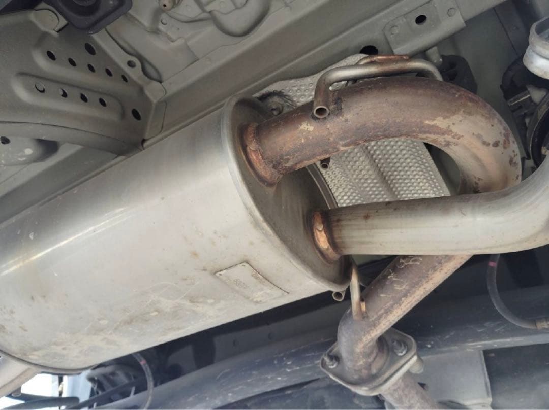 フジツボマフラー ZRR70 ノア ヴォクシー オーソライズR