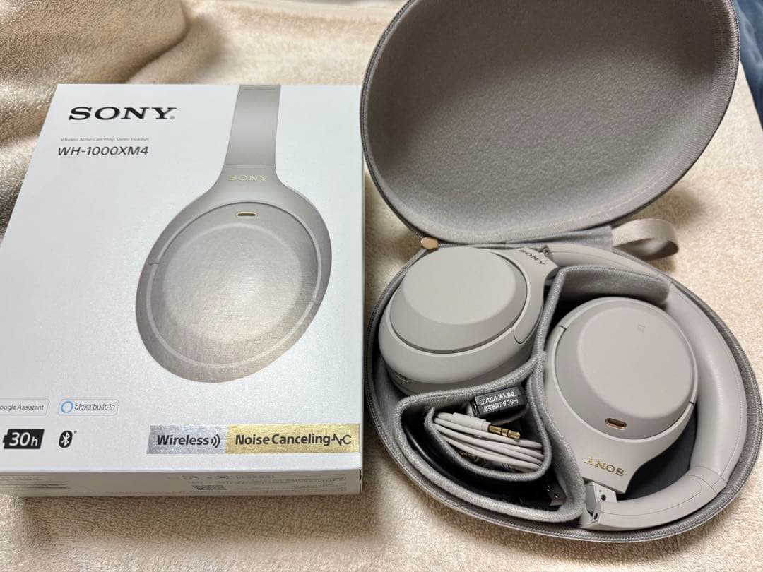 【極美品】SONY WH-1000XM4 ワイヤレスヘッドホン