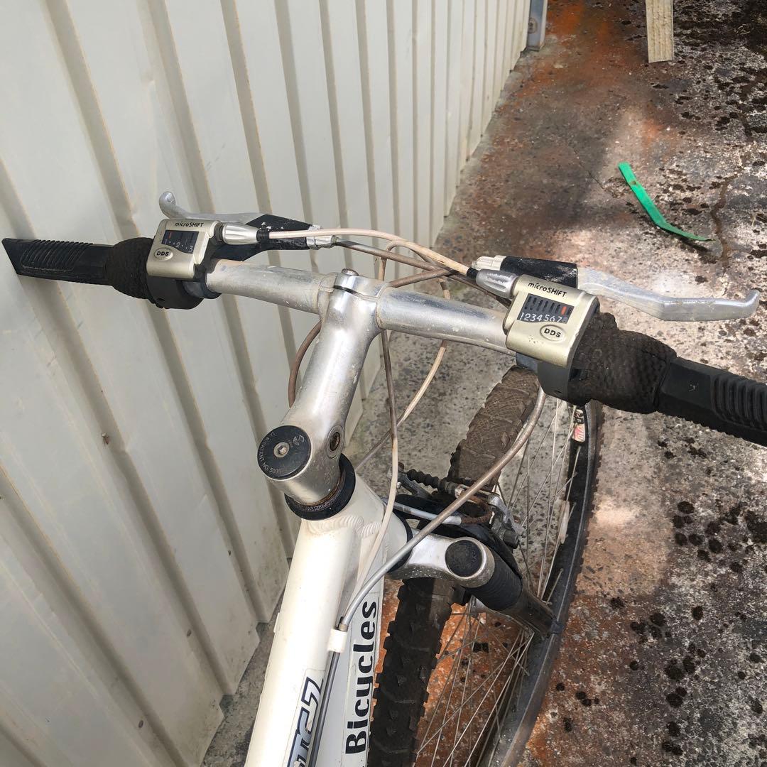 コールマンバイシクル　要修理