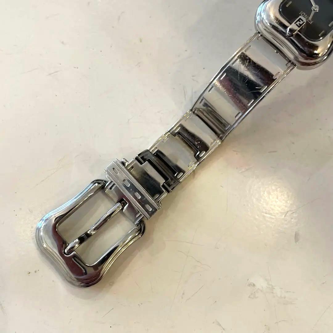 FENDI 稼働品 時計 3800L バックルモチーフ