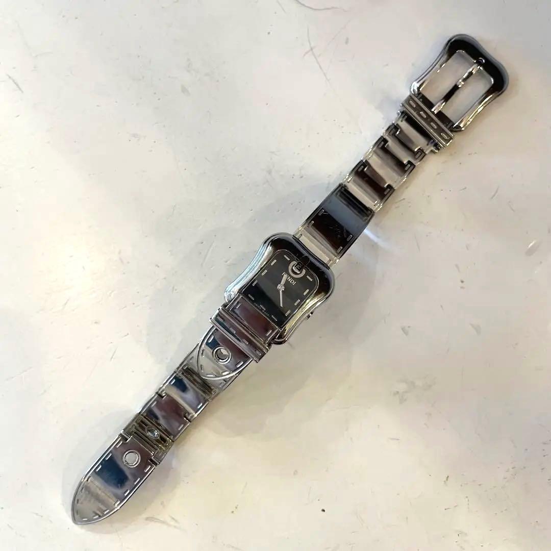 FENDI 稼働品 時計 3800L バックルモチーフ