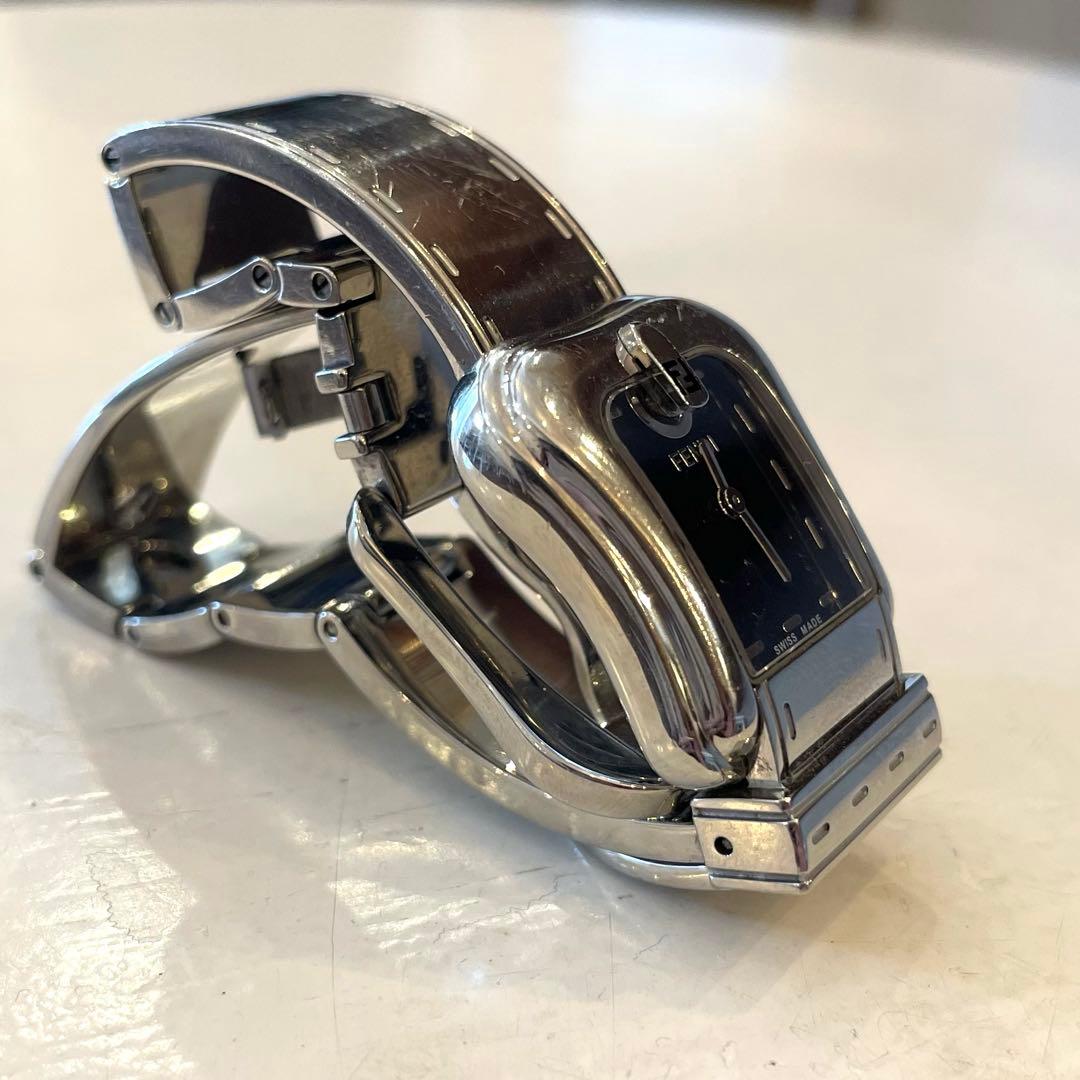FENDI 稼働品 時計 3800L バックルモチーフ