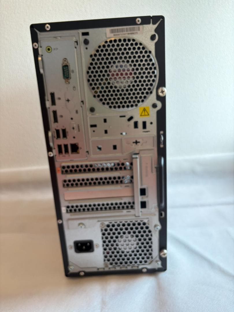 Windowsデスクトップ Lenovo ThinkStation P330 Tower Windows11