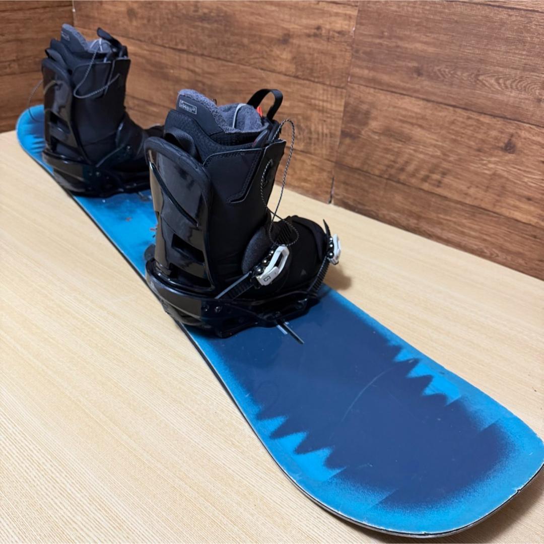 大人気　BURTON フライングV メンズスノーボード　3点セット　ケース付き