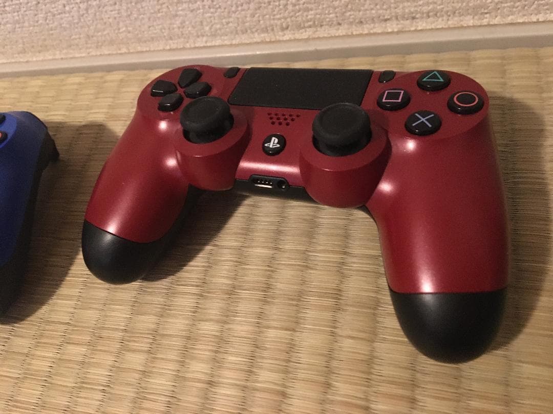 限定バージョンPS4 CUH-1100A + 赤コントローラ