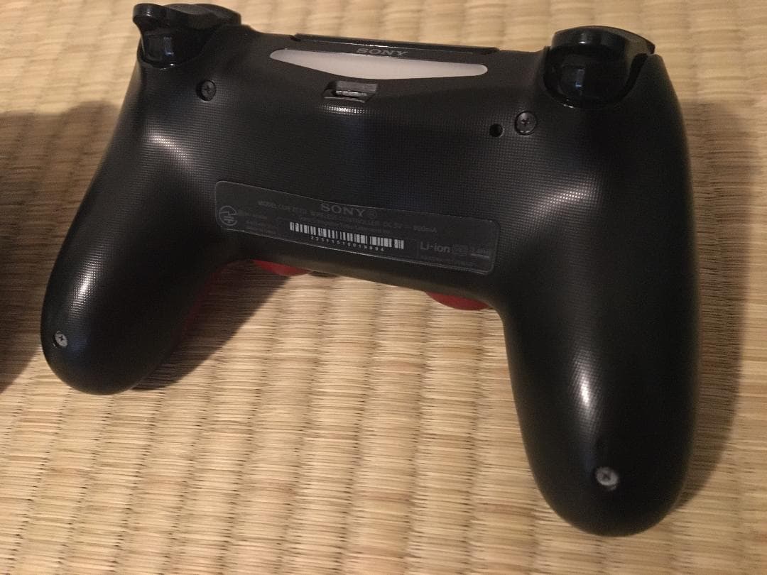 限定バージョンPS4 CUH-1100A + 赤コントローラ