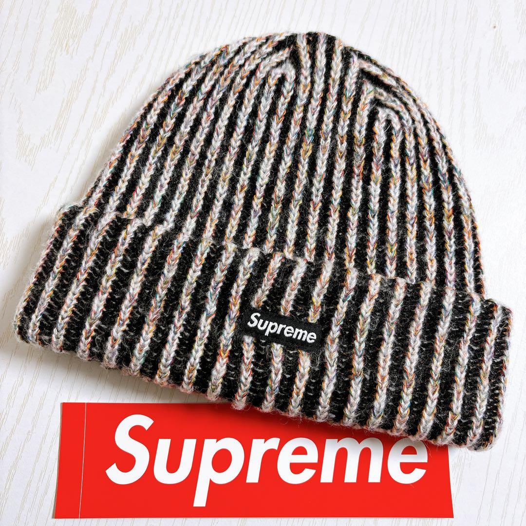 Supreme ニット帽　ビーニー　ウール素材　シュプリーム　ユニセックス