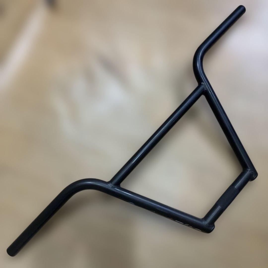 入手困難！BMXハンドルバー 「FIEND RAEKES BAR」9.5