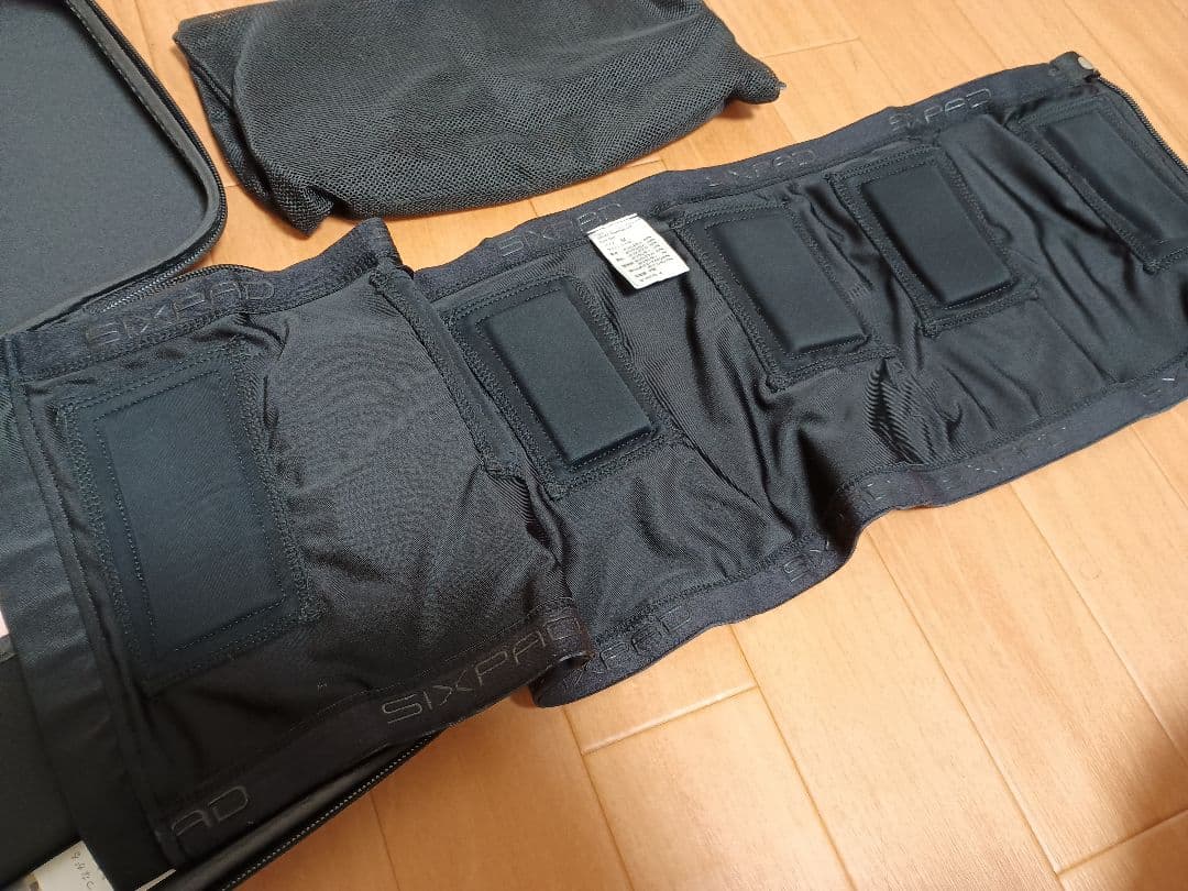 SIXPAD Powersuit Core Belt コアベルト Mサイズ