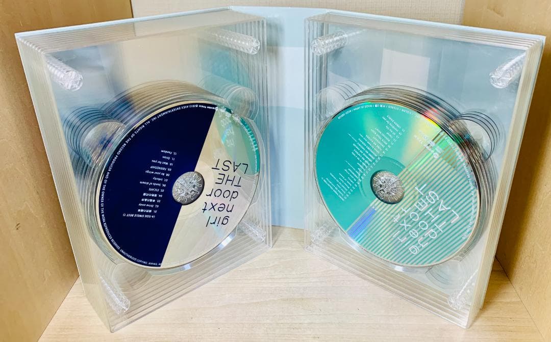 GIRL NEXT DOOR PREMIUM COMPLETE BOX サイン入