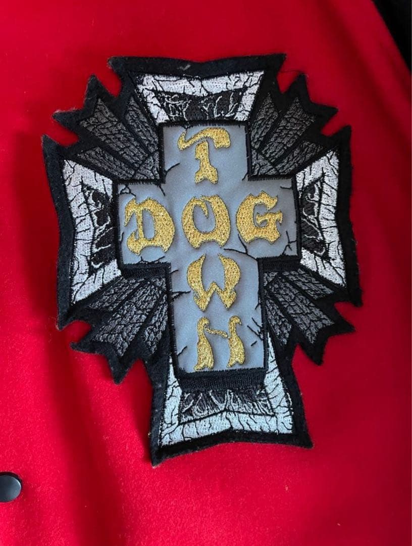 美品★DOG TOWN スタジャン XL ブラックドラゴン　 レッド/ブラック