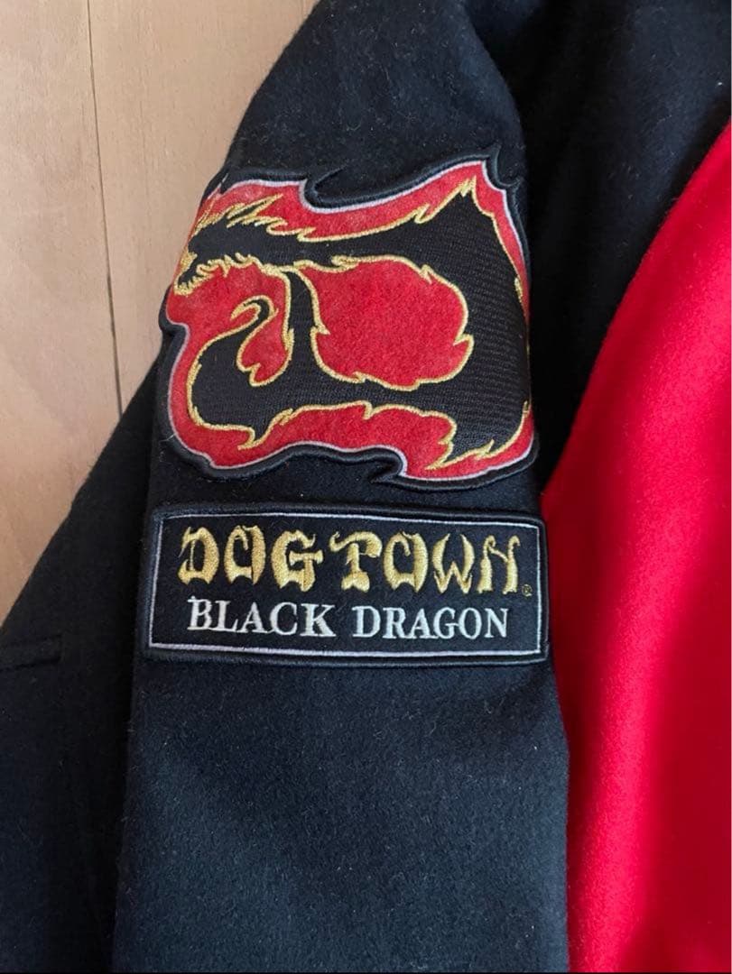 美品★DOG TOWN スタジャン XL ブラックドラゴン　 レッド/ブラック
