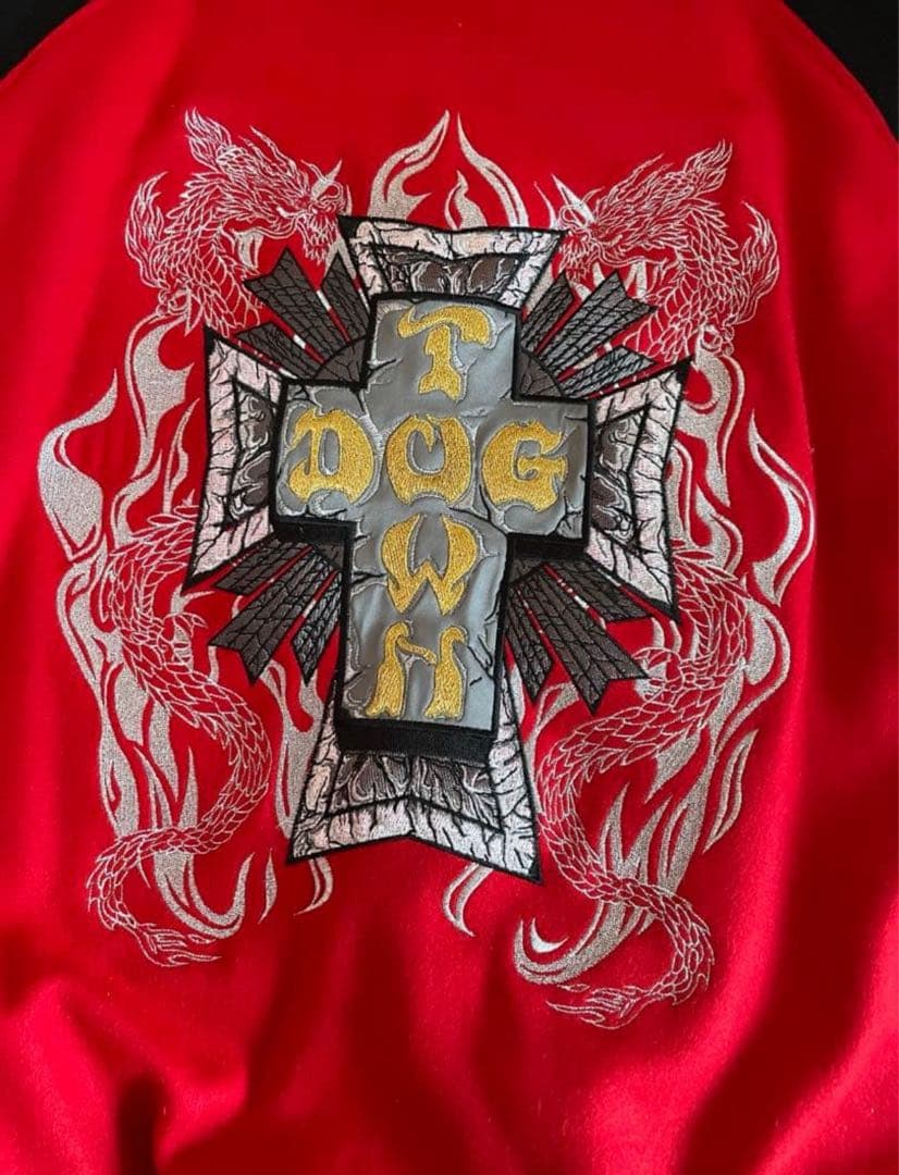 美品★DOG TOWN スタジャン XL ブラックドラゴン　 レッド/ブラック