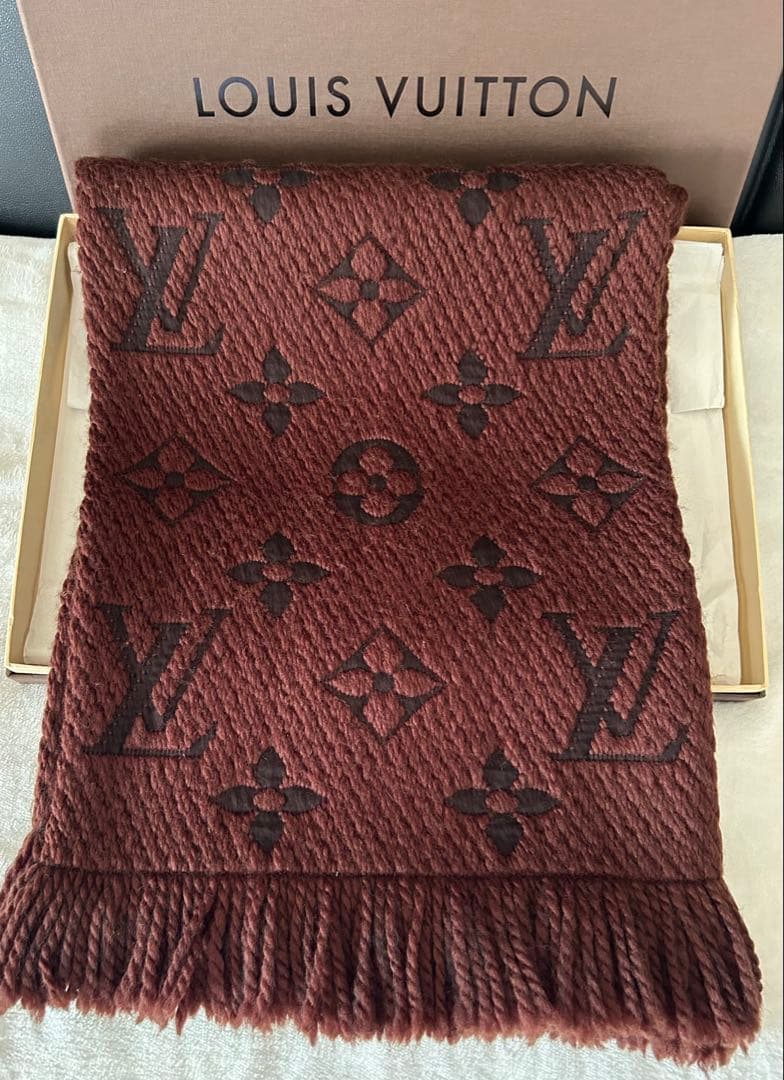 【LOUIS VUITTON 】マフラー・エシャルプロゴマニア
