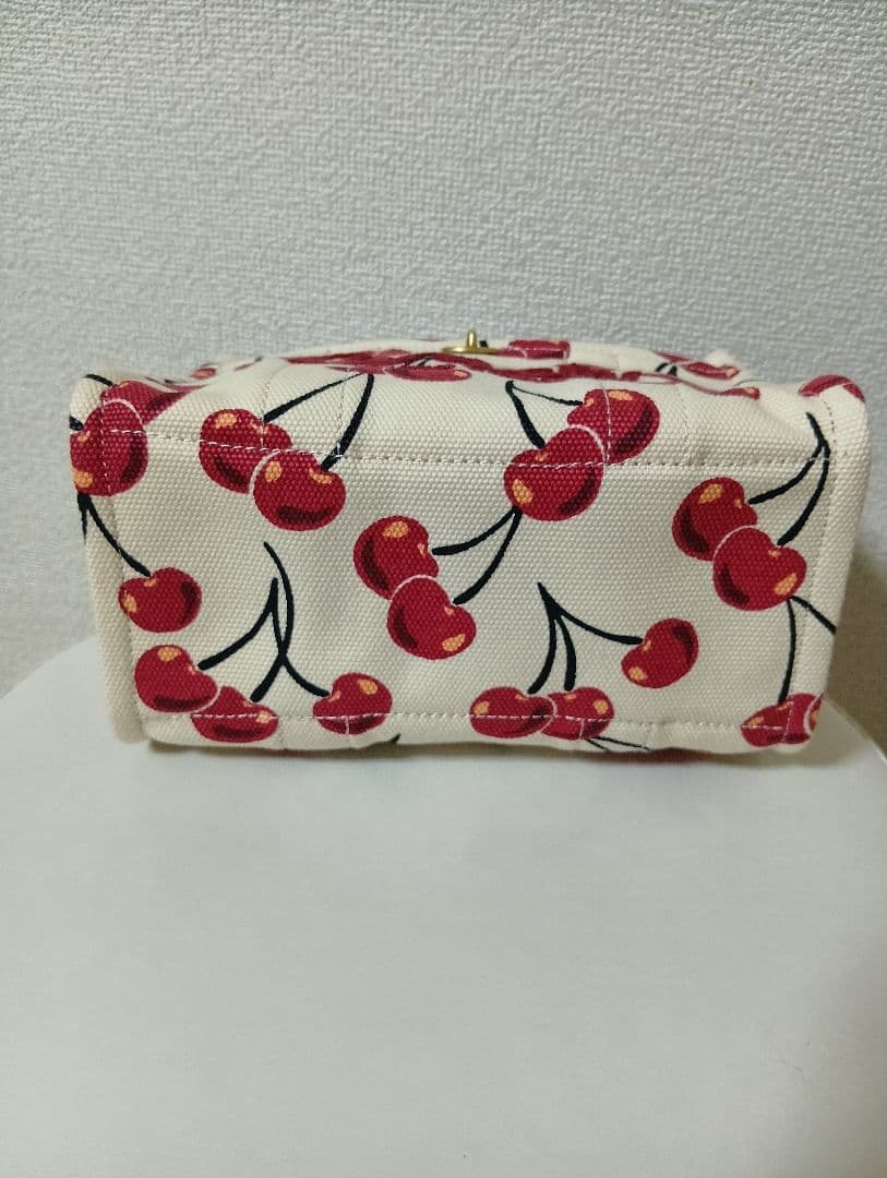 COACH コーチ チェリー柄 ミニカーゴトート20 ニューヨーク限定