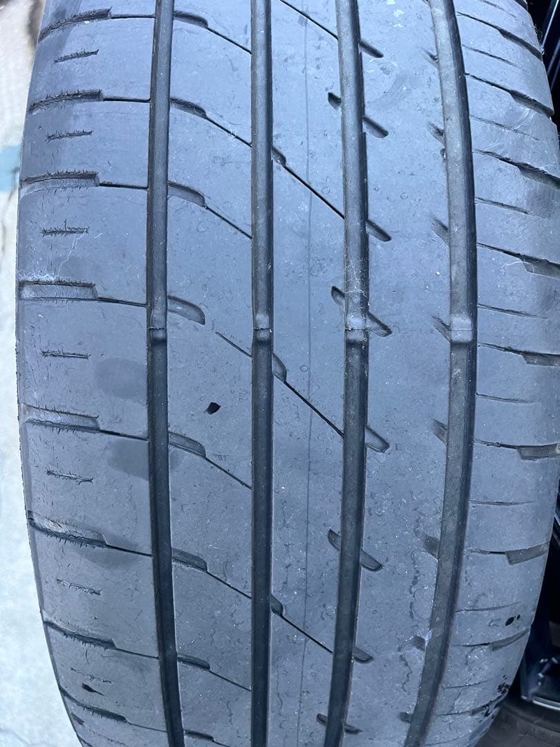 レオニス　　18インチ ホイール タイヤ付き