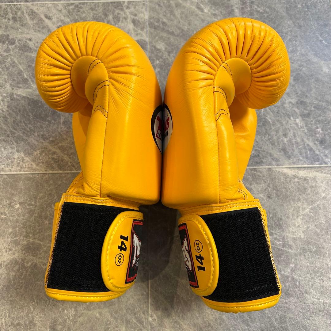 TWINS SPECIAL 14オンス ボクシンググローブ イエロー　【正規品】