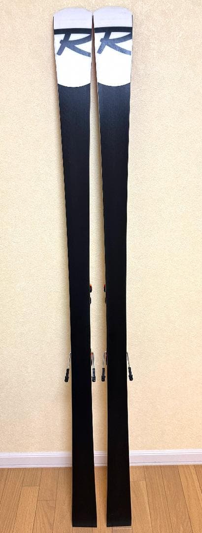 スキー ROSSIGNOL HERO MASTER M19 179 R=19m