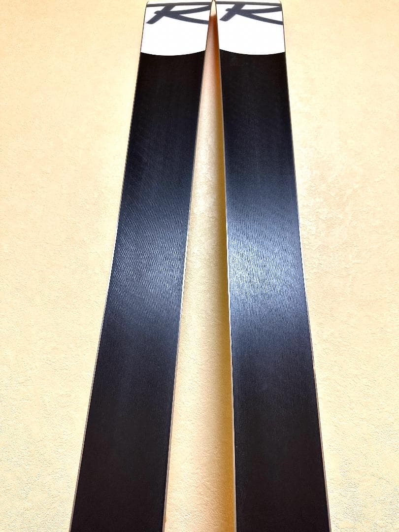 スキー ROSSIGNOL HERO MASTER M19 179 R=19m