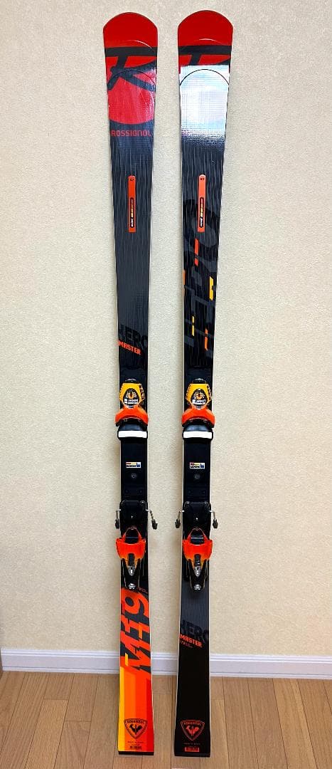 スキー ROSSIGNOL HERO MASTER M19 179 R=19m