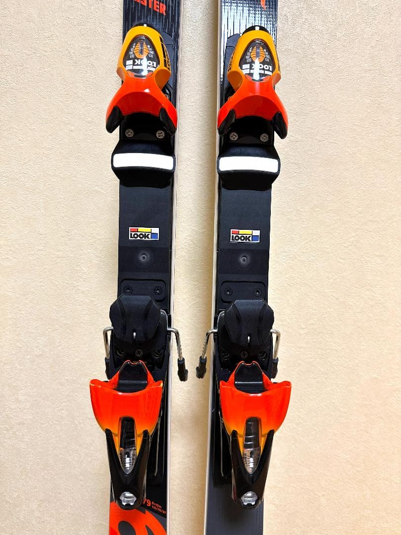スキー ROSSIGNOL HERO MASTER M19 179 R=19m