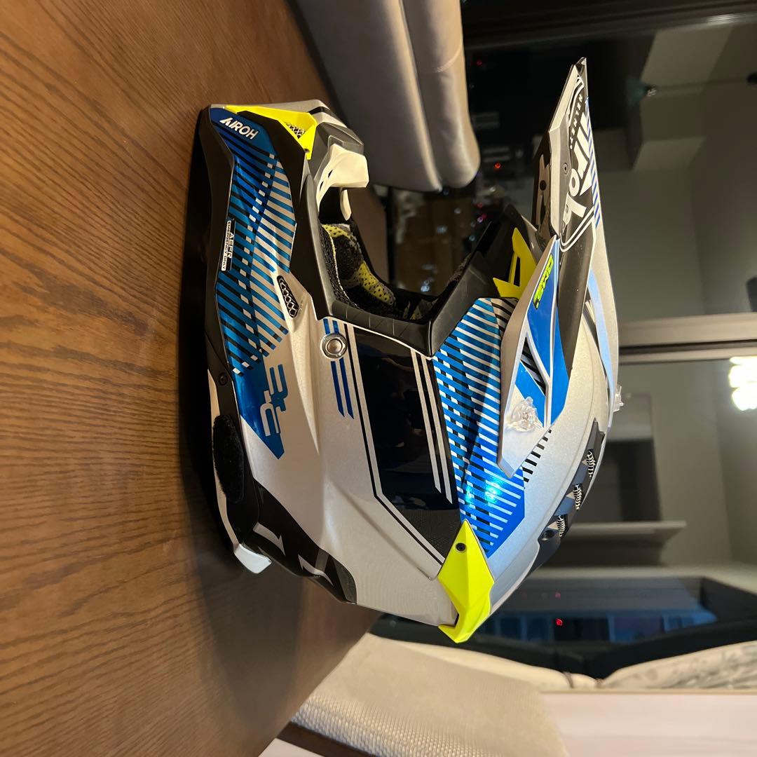 セキュリティ・セーフティ Airoh aviator3