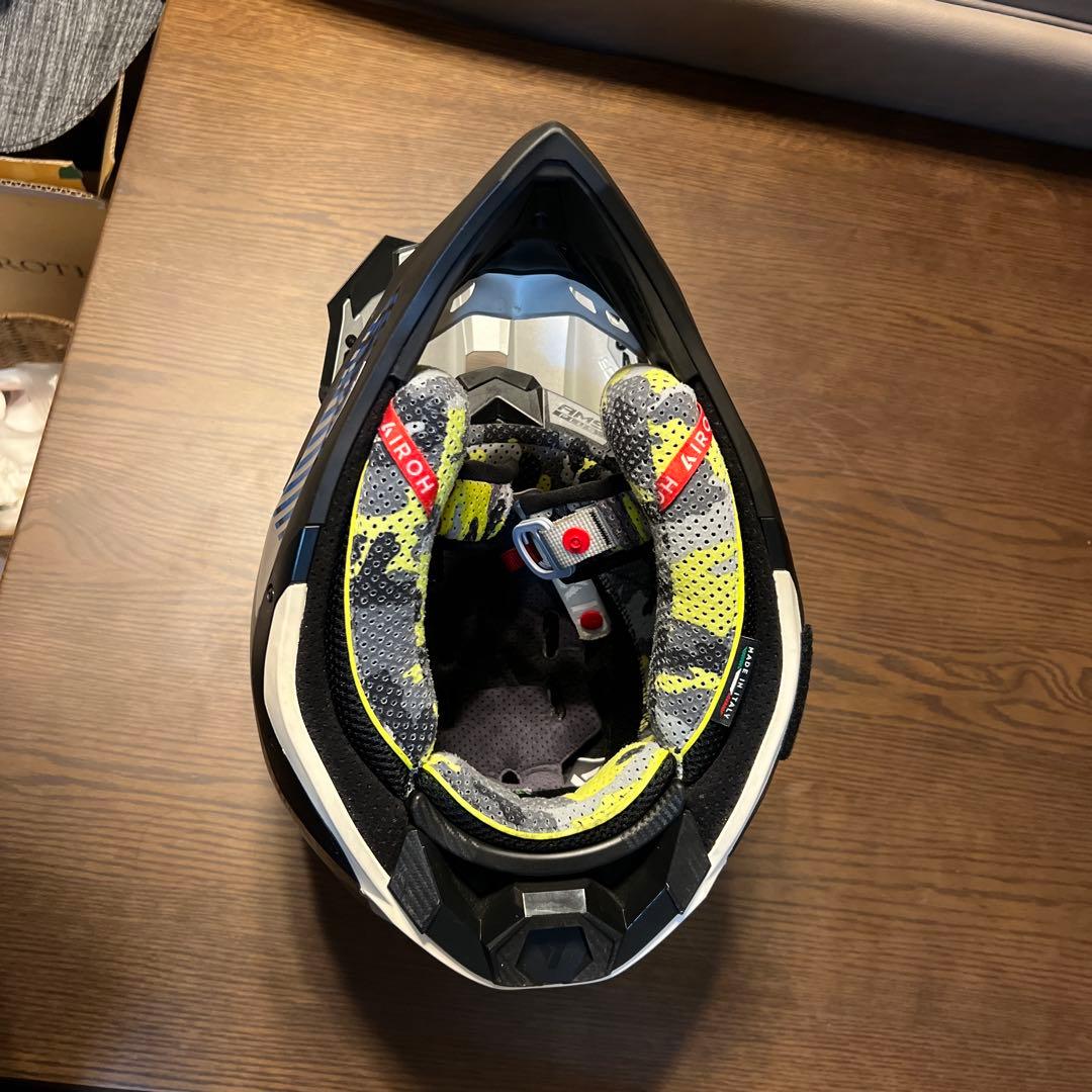 セキュリティ・セーフティ Airoh aviator3