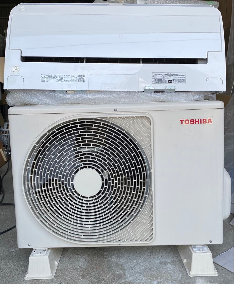 東芝　ルームエアコン　RAS-H251R 2021年製　100V 8畳