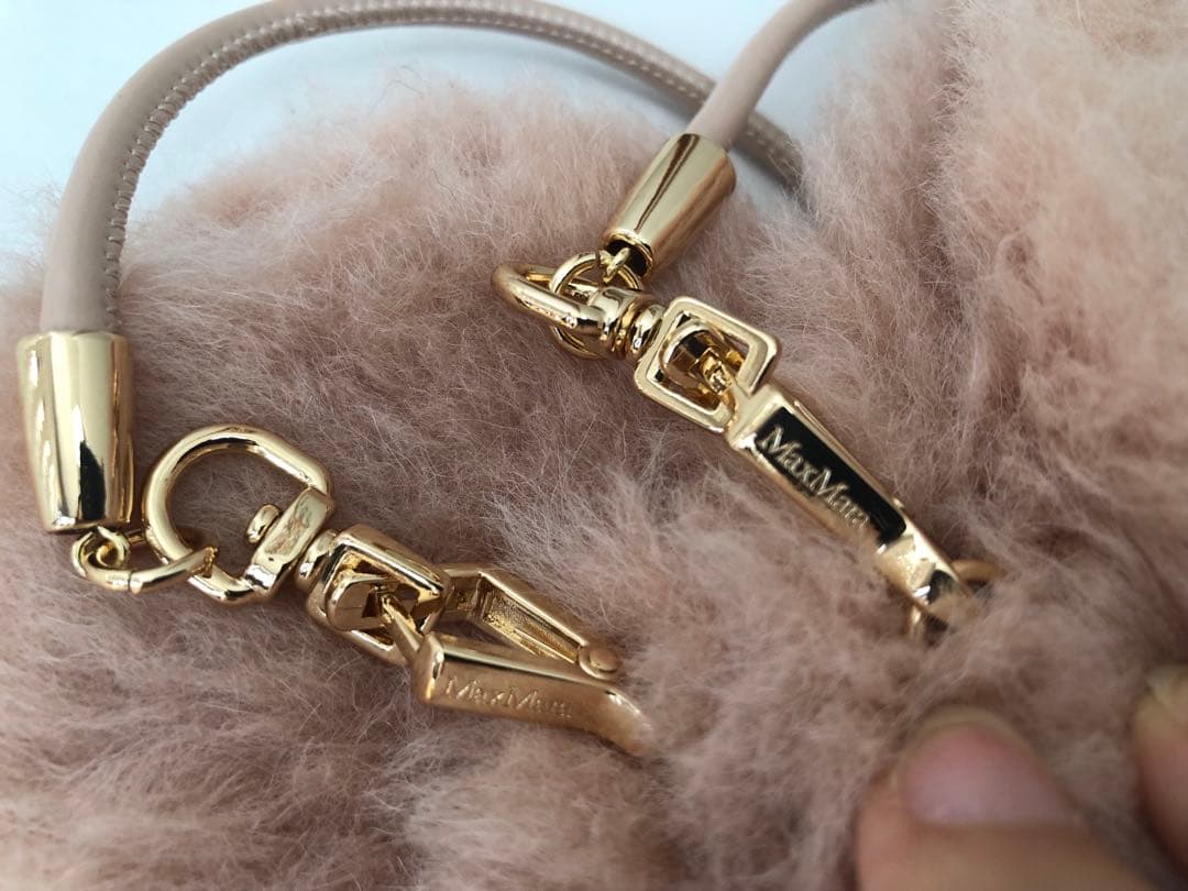 Intrend(Maxmaraアウトレット) テディベア　ミトン